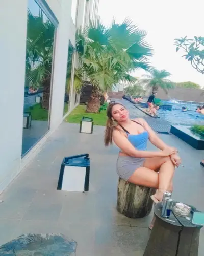 Escort Gorai